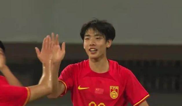开云体育入口-【熊猫杯】朱鹏宇双响杜月徵建功 U19国青6比0蒙古